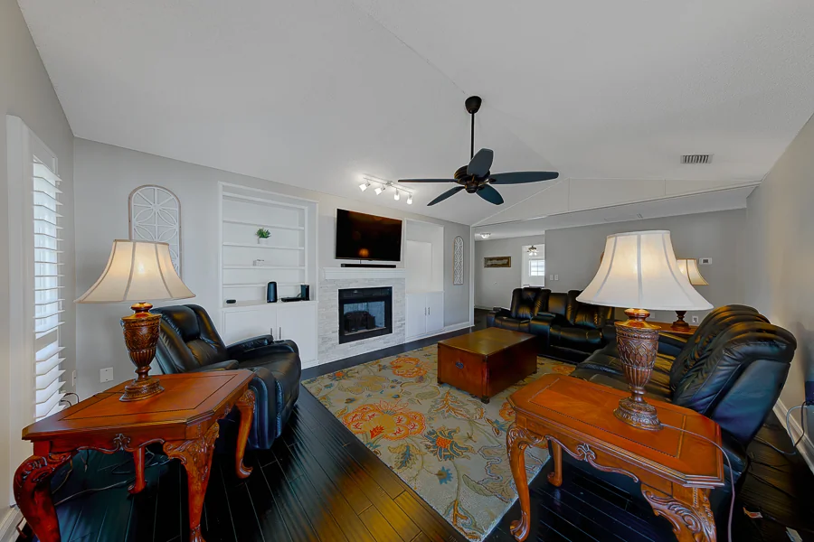 Real estate photography — 1603 W Orangecrest Ave, Palm Harbor, FL, 34683 | 4D Productions