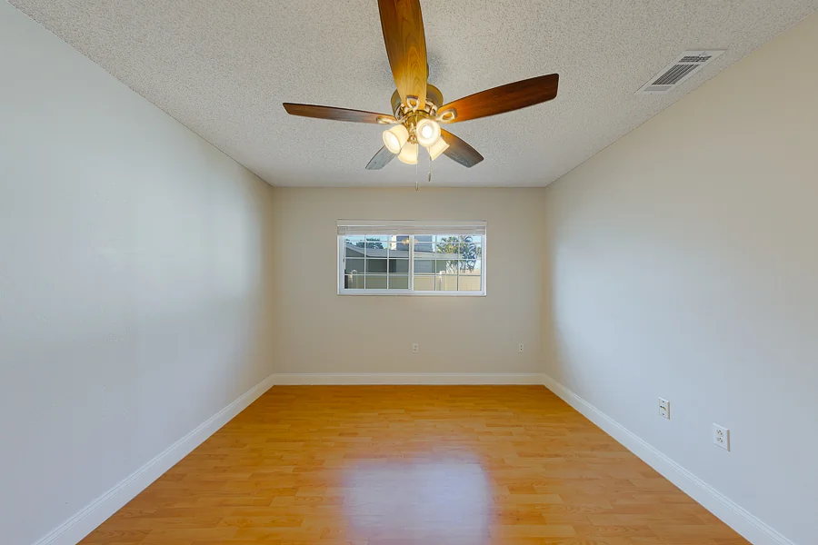 Real estate photography — 1603 W Orangecrest Ave, Palm Harbor, FL, 34683 | 4D Productions