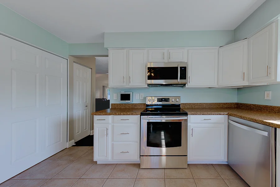 Real estate photography — 1603 W Orangecrest Ave, Palm Harbor, FL, 34683 | 4D Productions