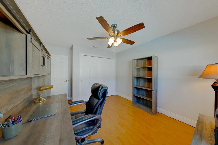 Real estate photography — 1603 W Orangecrest Ave, Palm Harbor, FL, 34683 | 4D Productions
