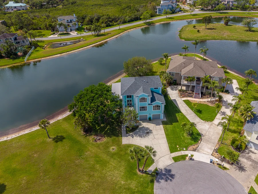 Real estate photography — 2106 PELICAN CT TARPON SPRINGS, FL 34689 | 4D Productions