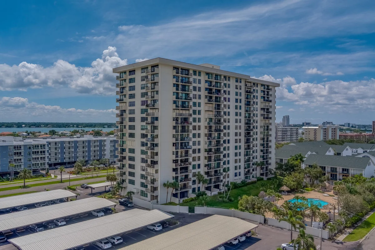 400 Island Way Clearwater, FL 33767