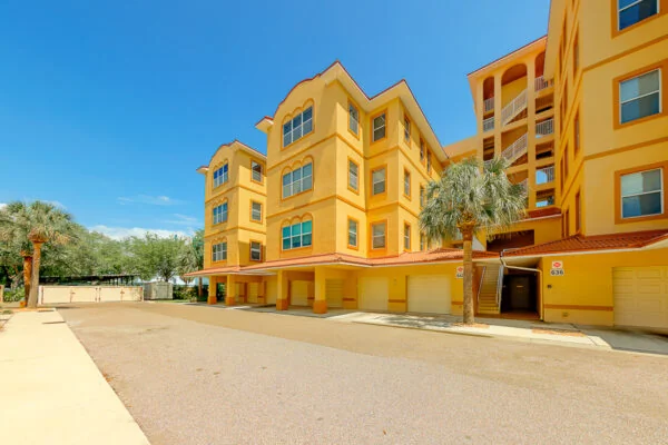 Real estate photography — 642 Wells Court, Clearwater, Florida, 33756 | 4D Productions