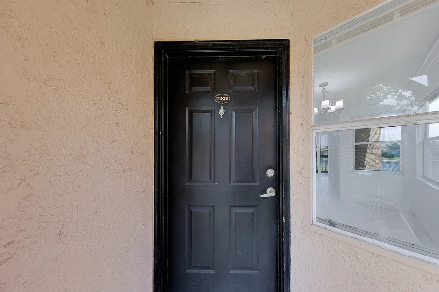 Real estate photography — 2400 Feather Sound Drive, Clearwater, Florida, 33762 | 4D Productions
