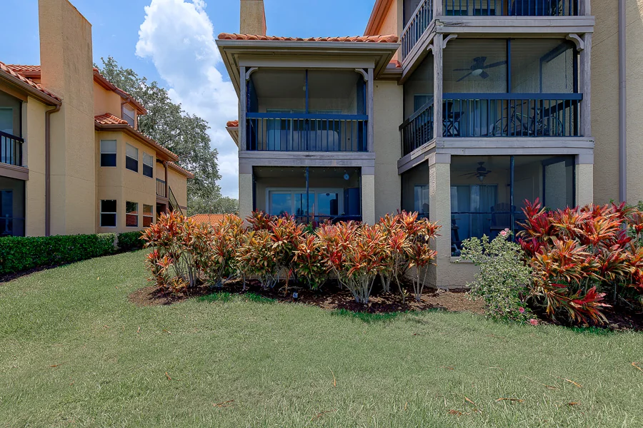 Real estate photography — 2400 Feather Sound Drive, Clearwater, Florida, 33762 | 4D Productions