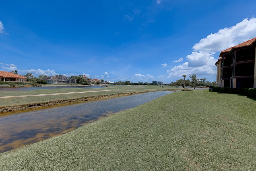 Real estate photography — 2400 Feather Sound Drive, Clearwater, Florida, 33762 | 4D Productions
