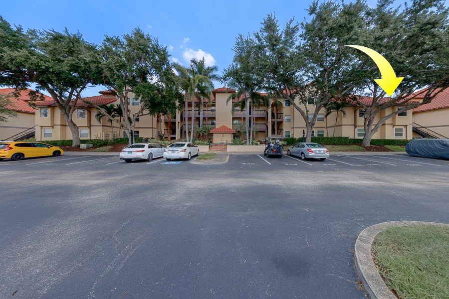 Real estate photography — 2400 Feather Sound Drive, Clearwater, Florida, 33762 | 4D Productions