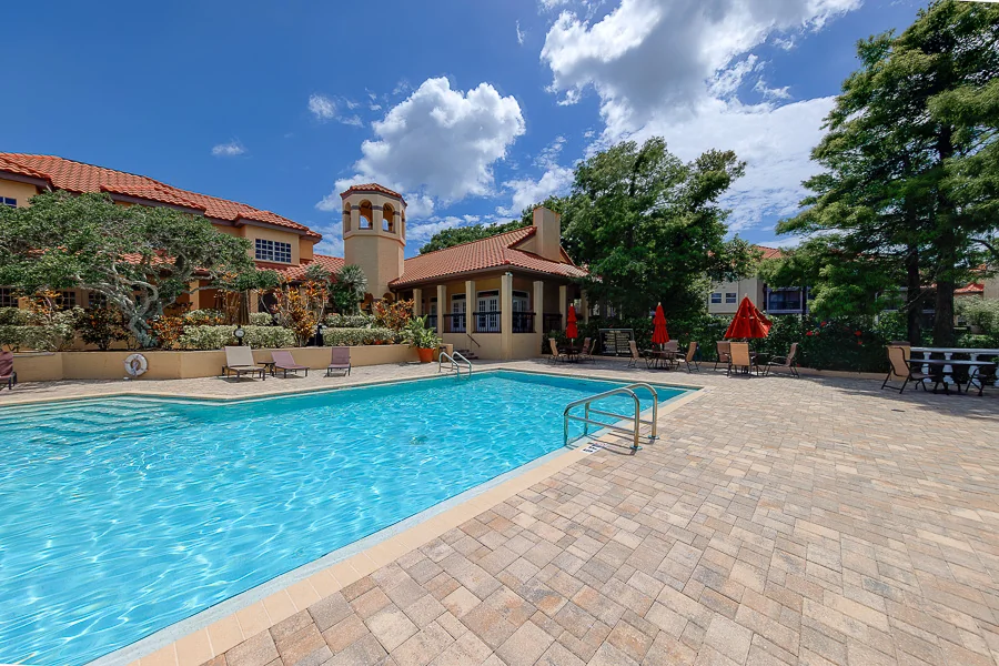 Real estate photography — 2400 Feather Sound Drive, Clearwater, Florida, 33762 | 4D Productions
