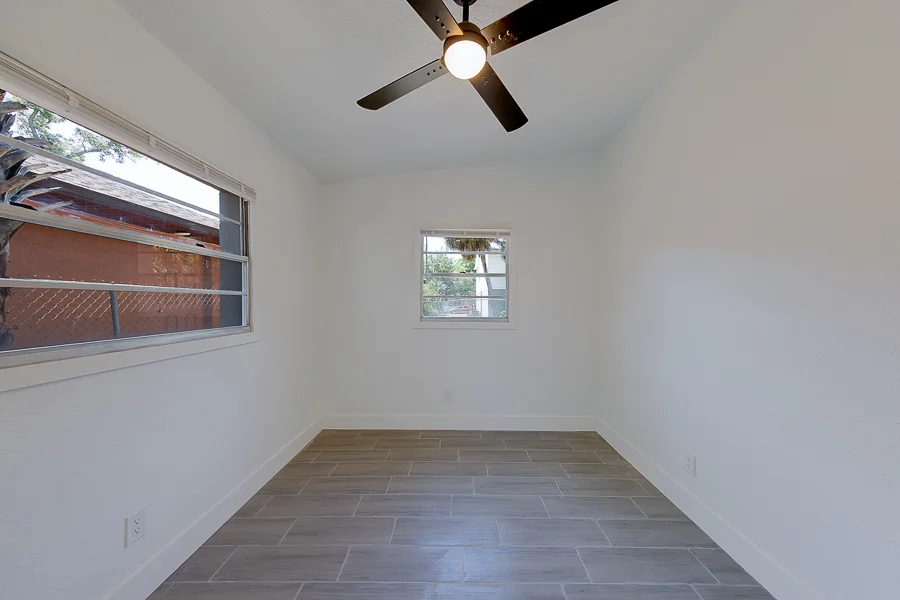 Real estate photography — 2534 Irving Avenue South, St. Petersburg, Florida, 33712 | 4D Productions