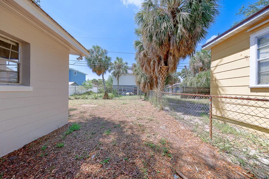 Real estate photography — 2534 Irving Avenue South, St. Petersburg, Florida, 33712 | 4D Productions