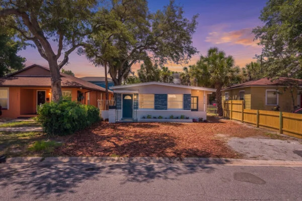 Real estate photography — 2534 Irving Avenue South, St. Petersburg, Florida, 33712 | 4D Productions