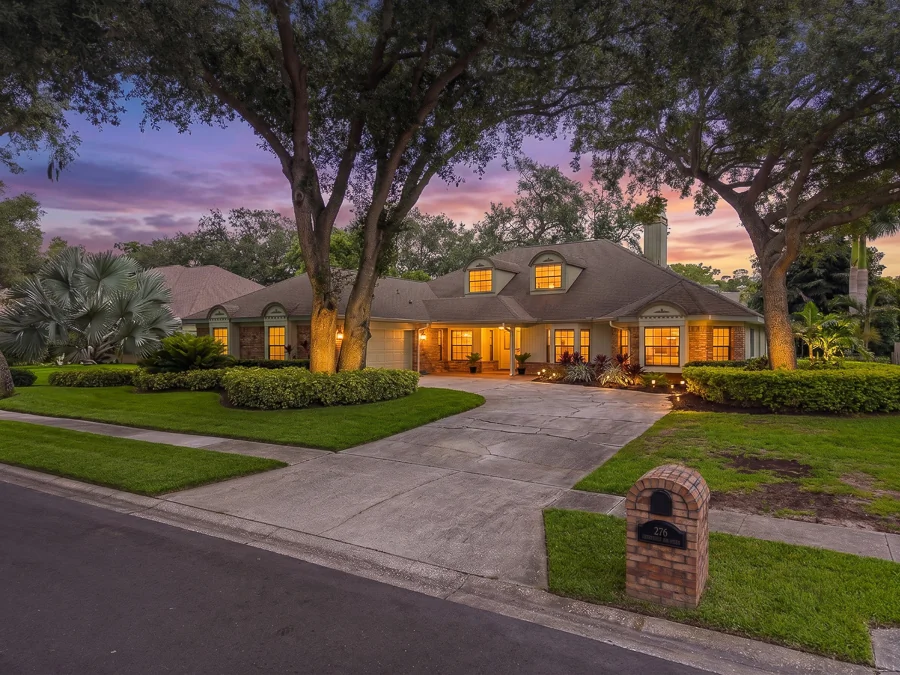 Real estate photography — 276 Sheffield Circle West, Palm Harbor, Florida, 34683 | 4D Productions