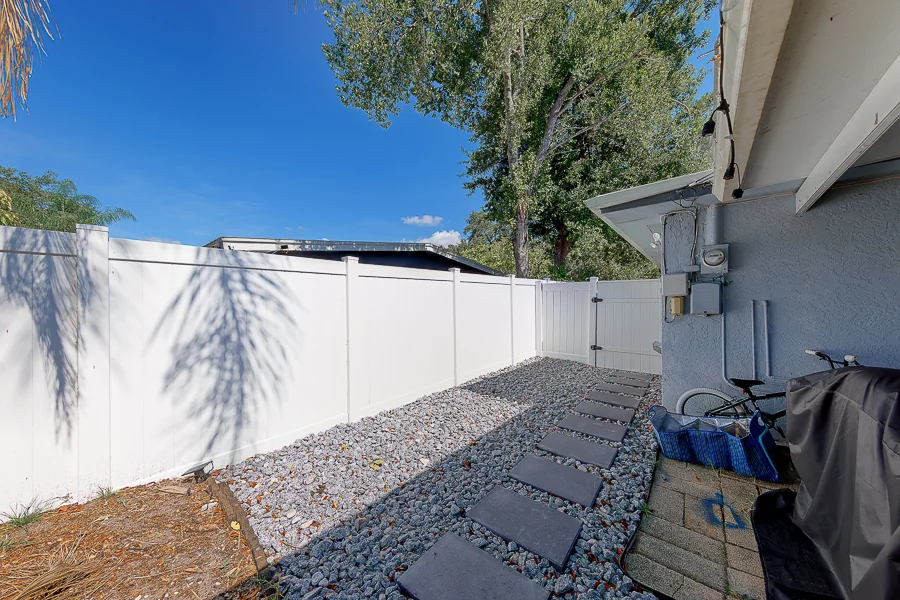 Real estate photography — 3162 Huntington Drive, Largo, Florida, 33771 | 4D Productions