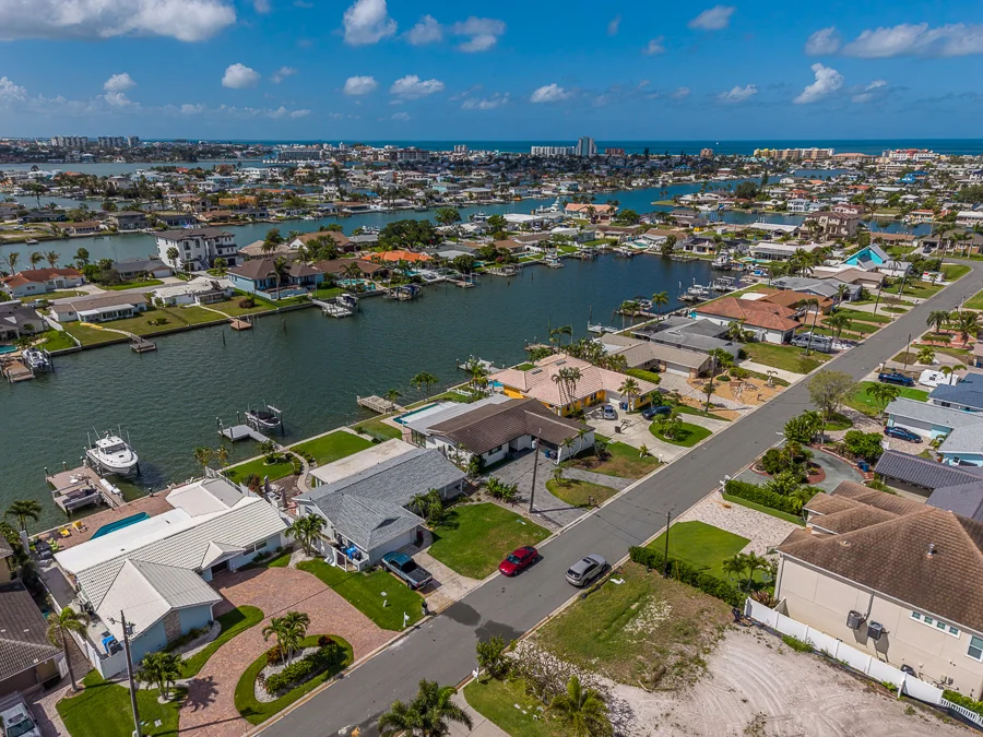 Real estate photography — 795 119th Avenue, Treasure Island, Florida, 33706 | 4D Productions