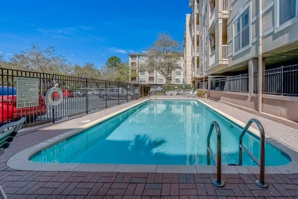Real estate photography — 216 South Missouri Avenue #408, Clearwater, Florida, 33756 | 4D Productions