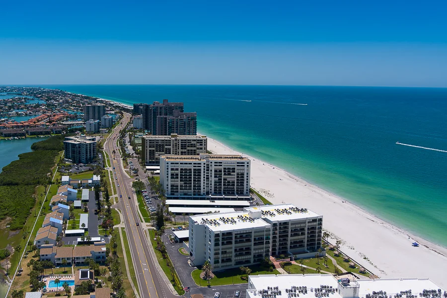 Real estate photography — 1460 Gulf Boulevard, Clearwater Beach, Florida, 33767 | 4D Productions