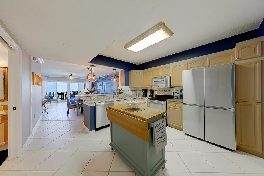 Real estate photography — 16550 Gulf Blvd #342 N. Redington Beach | 4D Productions