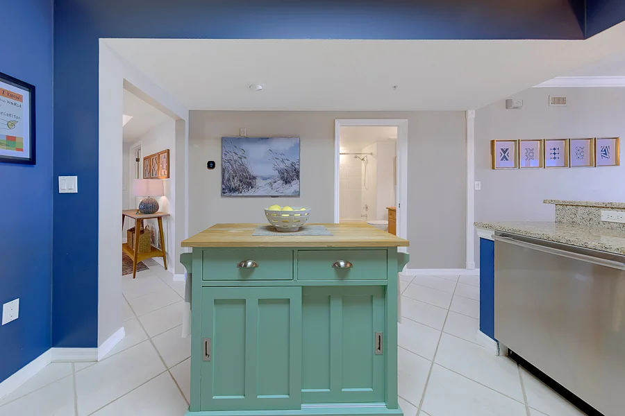 Real estate photography — 16550 Gulf Blvd #342 N. Redington Beach | 4D Productions