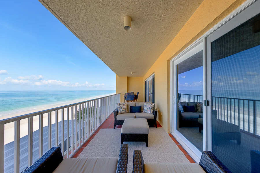 Real estate photography — 16550 Gulf Blvd #342 N. Redington Beach | 4D Productions