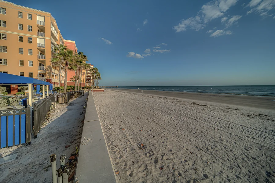 Real estate photography — 16550 Gulf Blvd #342 N. Redington Beach | 4D Productions