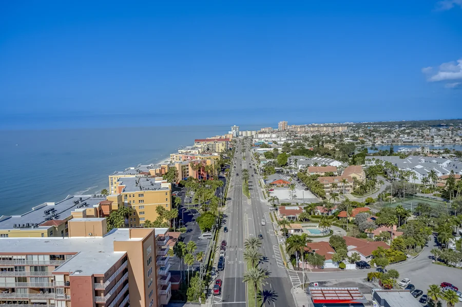 Real estate photography — 16550 Gulf Blvd #342 N. Redington Beach | 4D Productions