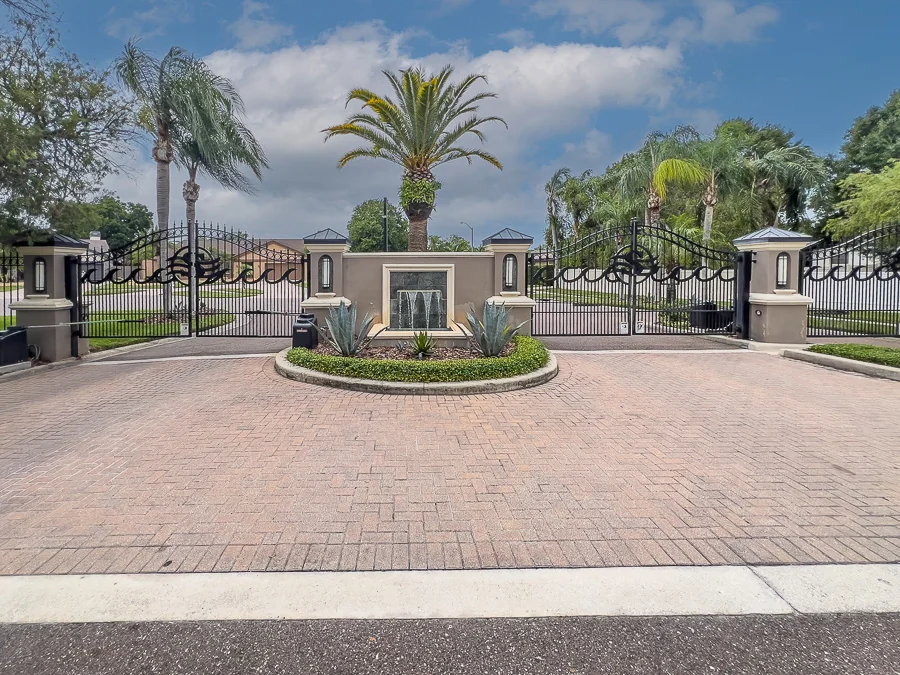Real estate photography — 4119 Crosswater Drive, Tampa, Florida, 33615 | 4D Productions