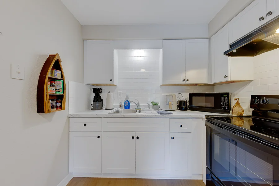 Real estate photography — 153 New York Avenue, Dunedin, Florida, 34698 | 4D Productions