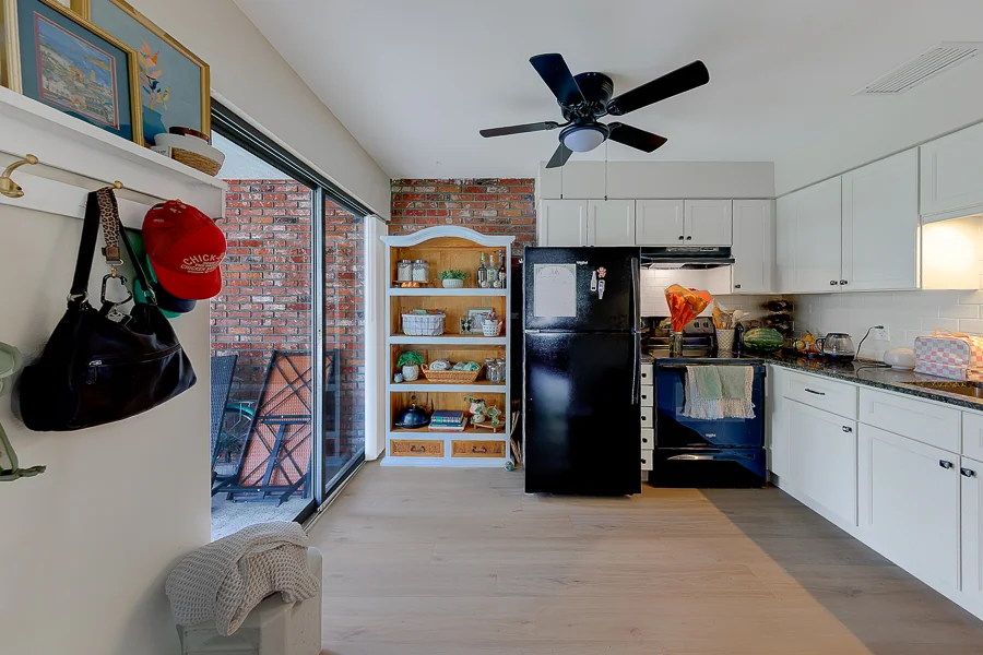 Real estate photography — 153 New York Avenue, Dunedin, Florida, 34698 | 4D Productions