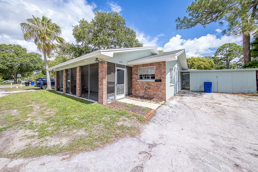 Real estate photography — 153 New York Avenue, Dunedin, Florida, 34698 | 4D Productions