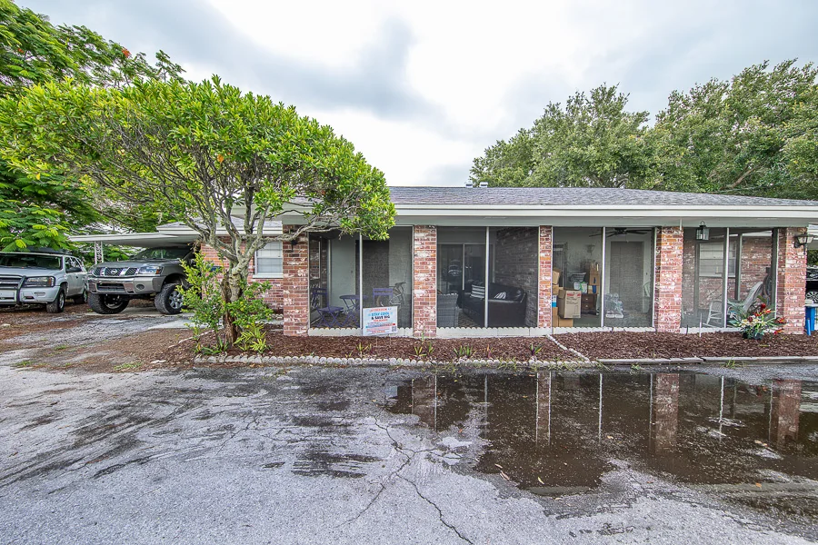 Real estate photography — 153 New York Avenue, Dunedin, Florida, 34698 | 4D Productions