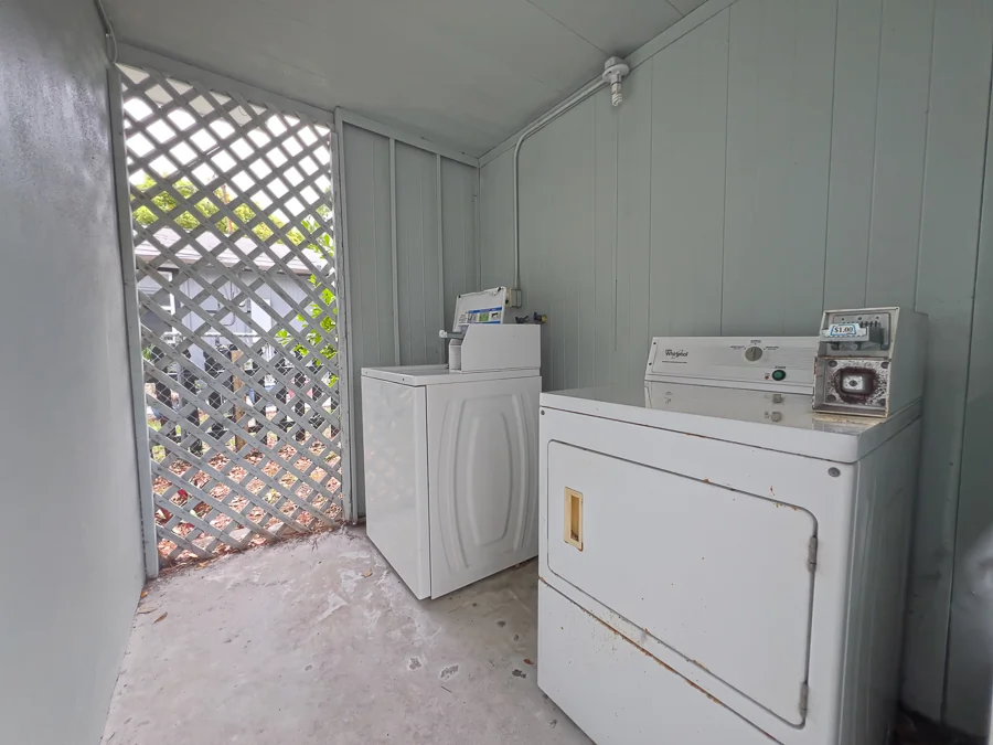 Real estate photography — 153 New York Avenue, Dunedin, Florida, 34698 | 4D Productions