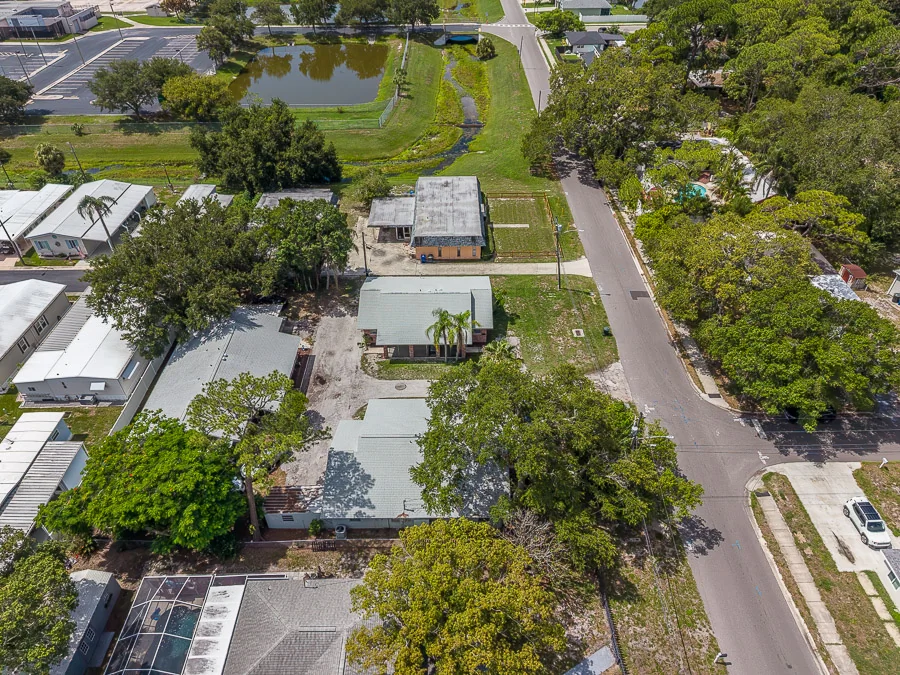 Real estate photography — 153 New York Avenue, Dunedin, Florida, 34698 | 4D Productions