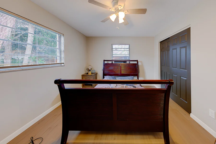 Real estate photography — 153 New York Avenue, Dunedin, Florida, 34698 | 4D Productions
