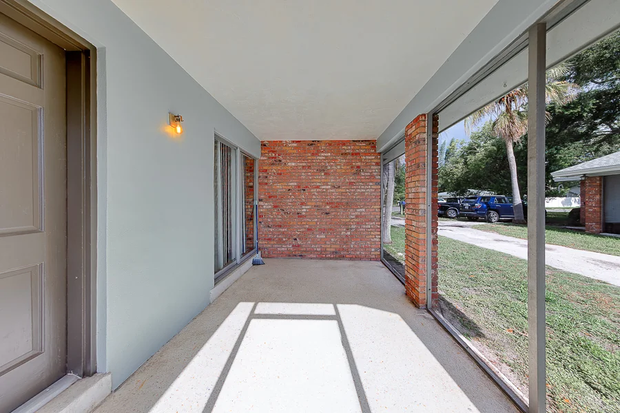 Real estate photography — 153 New York Avenue, Dunedin, Florida, 34698 | 4D Productions