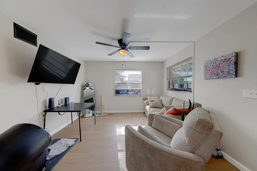 Real estate photography — 153 New York Avenue, Dunedin, Florida, 34698 | 4D Productions