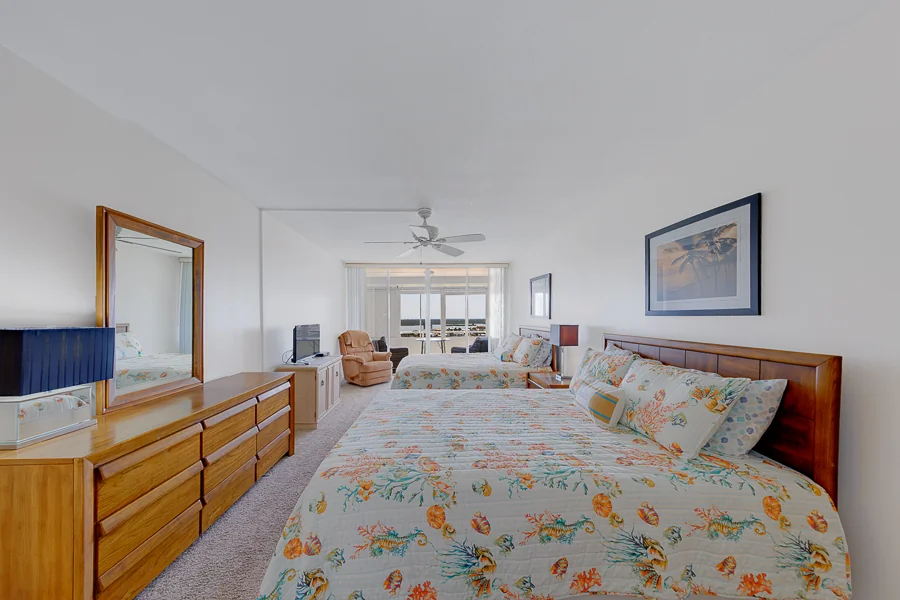 Real estate photography — 17920 Gulf Boulevard, Redington Shores, Florida, 33708 | 4D Productions
