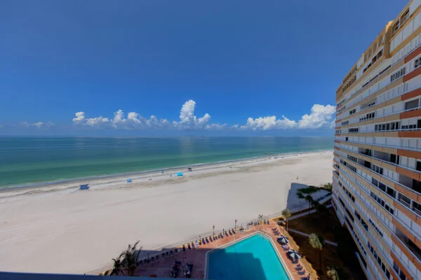 Real estate photography — 17920 Gulf Boulevard unit 1205, Redington Shores, Florida, 33708 | 4D Productions