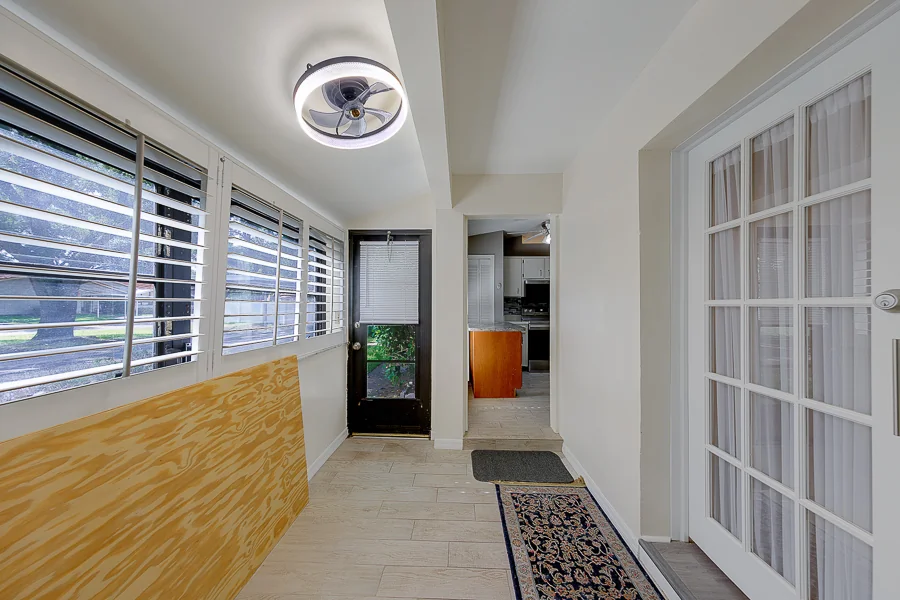 Real estate photography — 2022 Nash Drive, Clearwater, Florida, 33763 | 4D Productions