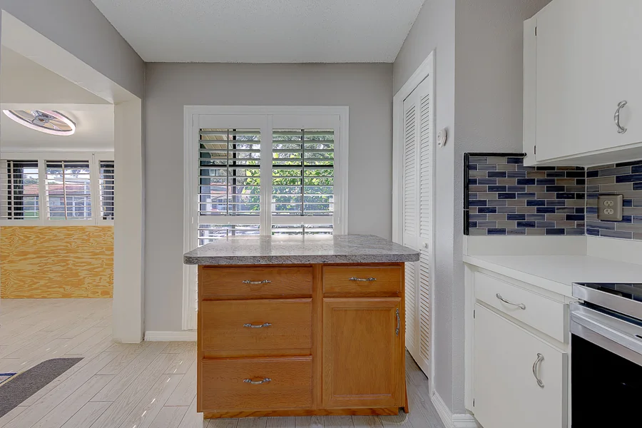 Real estate photography — 2022 Nash Drive, Clearwater, Florida, 33763 | 4D Productions