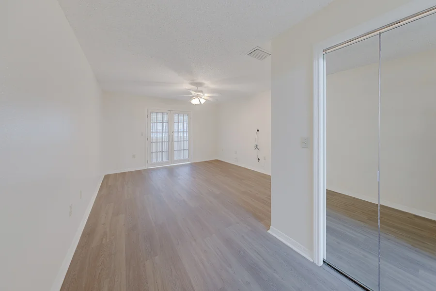 Real estate photography — 2022 Nash Drive, Clearwater, Florida, 33763 | 4D Productions