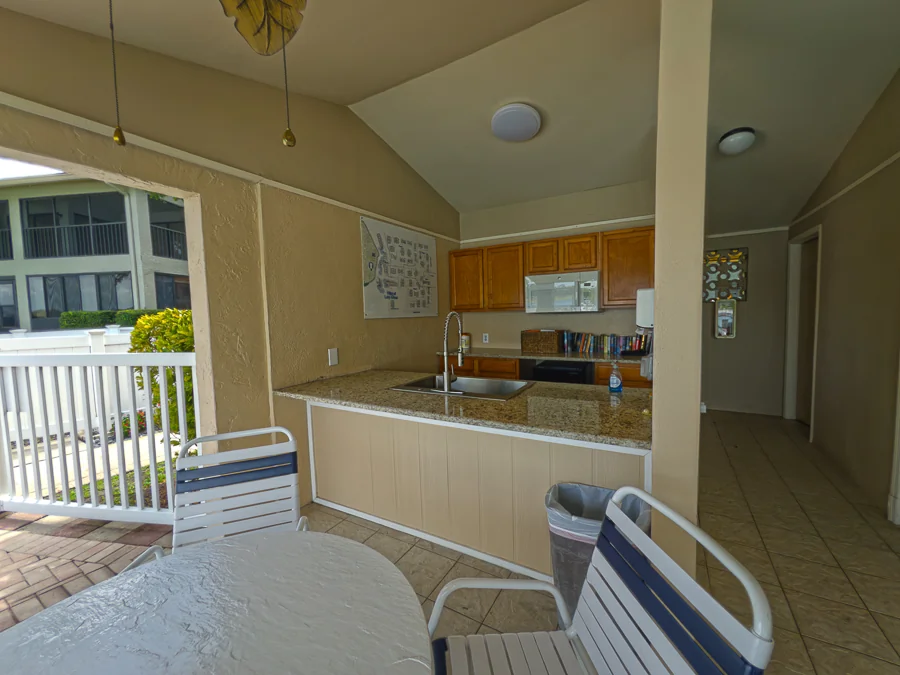 Real estate photography — 2022 Nash Drive, Clearwater, Florida, 33763 | 4D Productions