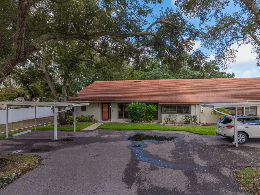 Real estate photography — 2022 Nash Drive, Clearwater, Florida, 33763 | 4D Productions