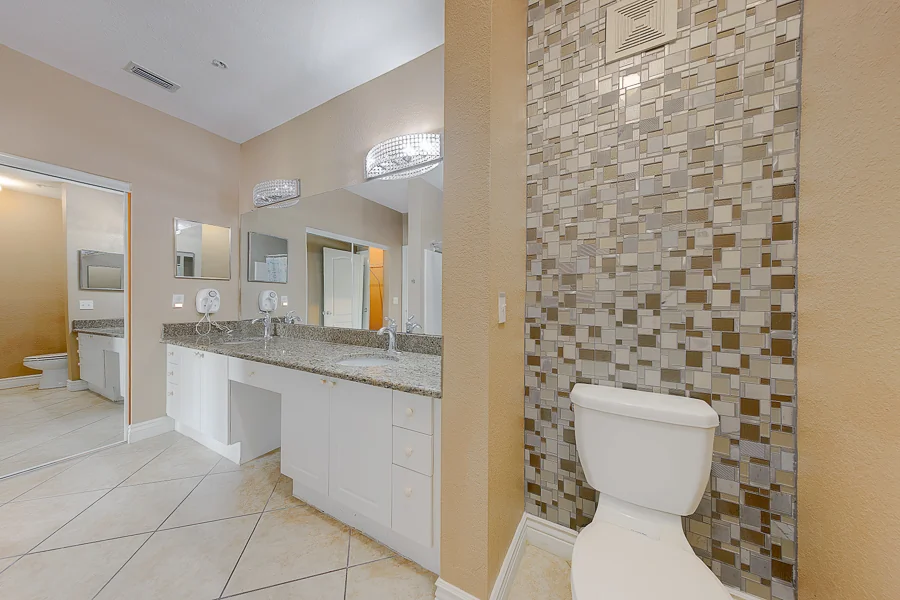 Real estate photography — 2705 Via Murano, Clearwater, Florida, 33764 | 4D Productions