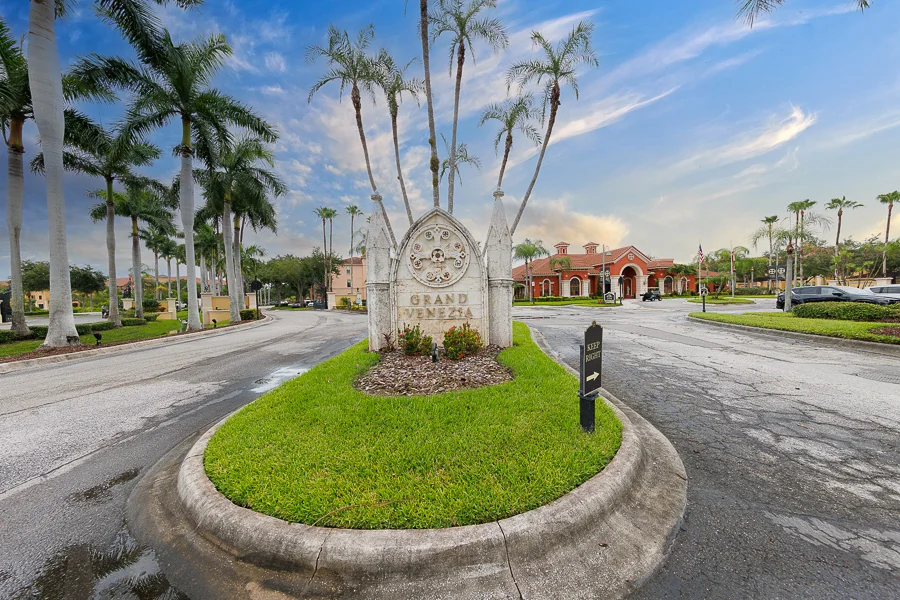 Real estate photography — 2705 Via Murano, Clearwater, Florida, 33764 | 4D Productions