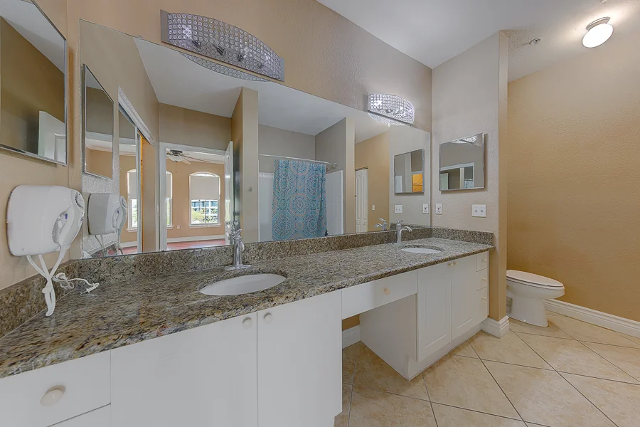 Real estate photography — 2705 Via Murano, Clearwater, Florida, 33764 | 4D Productions