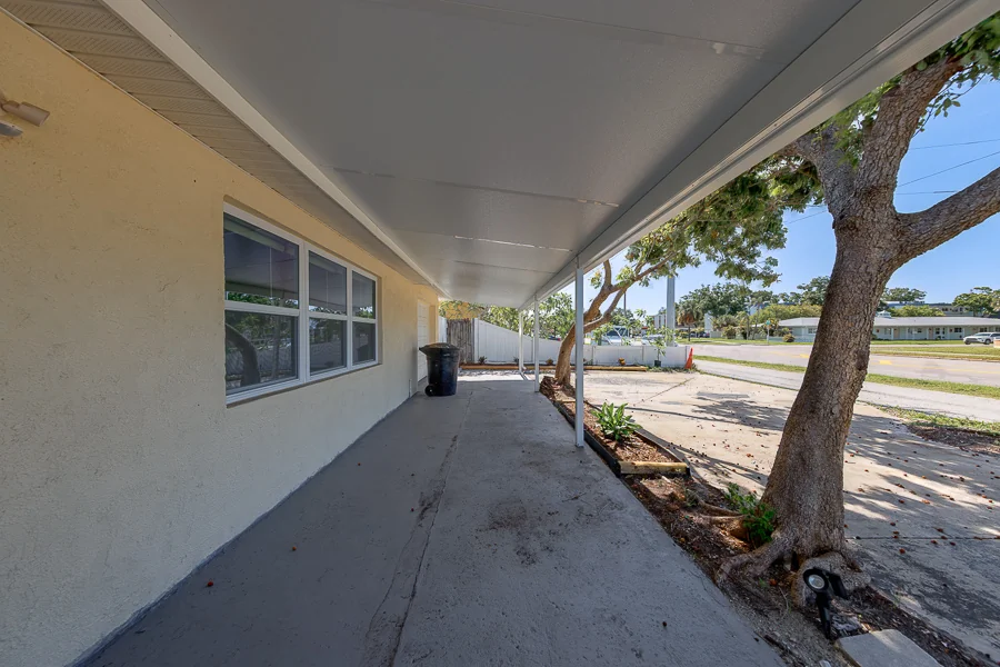 Real estate photography — 5937 38th Avenue North, St. Petersburg, Florida, 33710 | 4D Productions