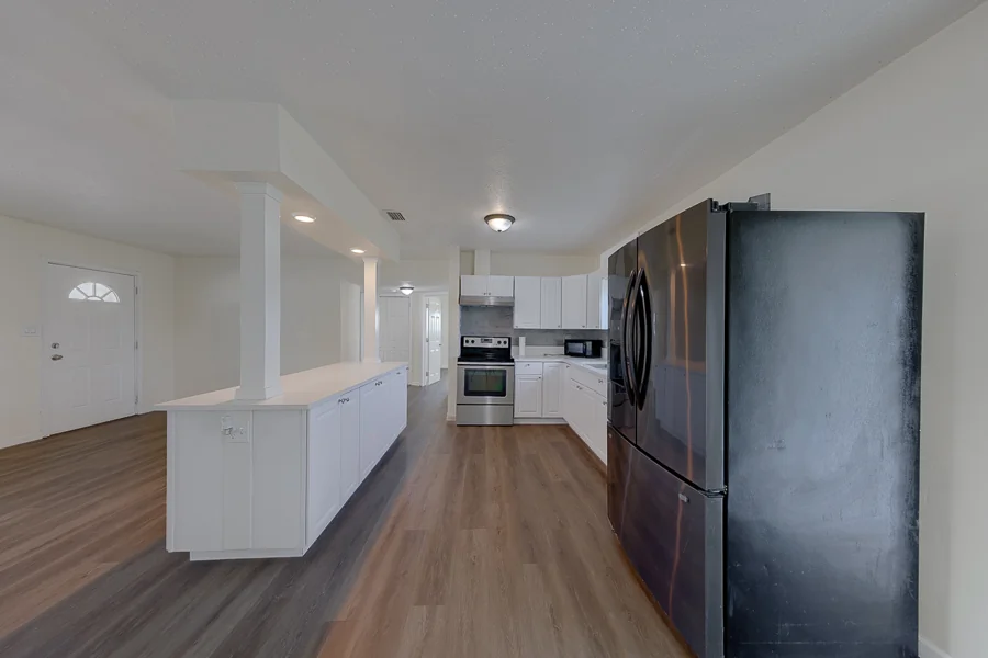 Real estate photography — 5937 38th Avenue North, St. Petersburg, Florida, 33710 | 4D Productions