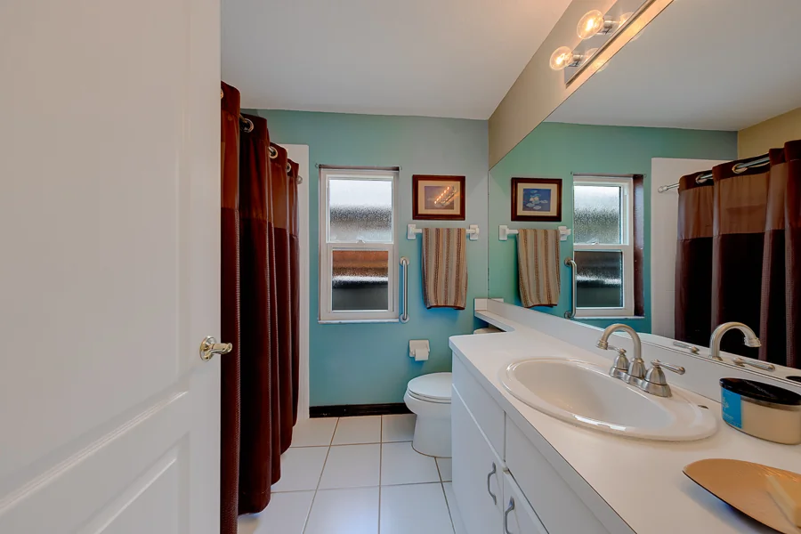 Real estate photography — 8422 Poydras Lane, Tampa, Florida, 33635 | 4D Productions