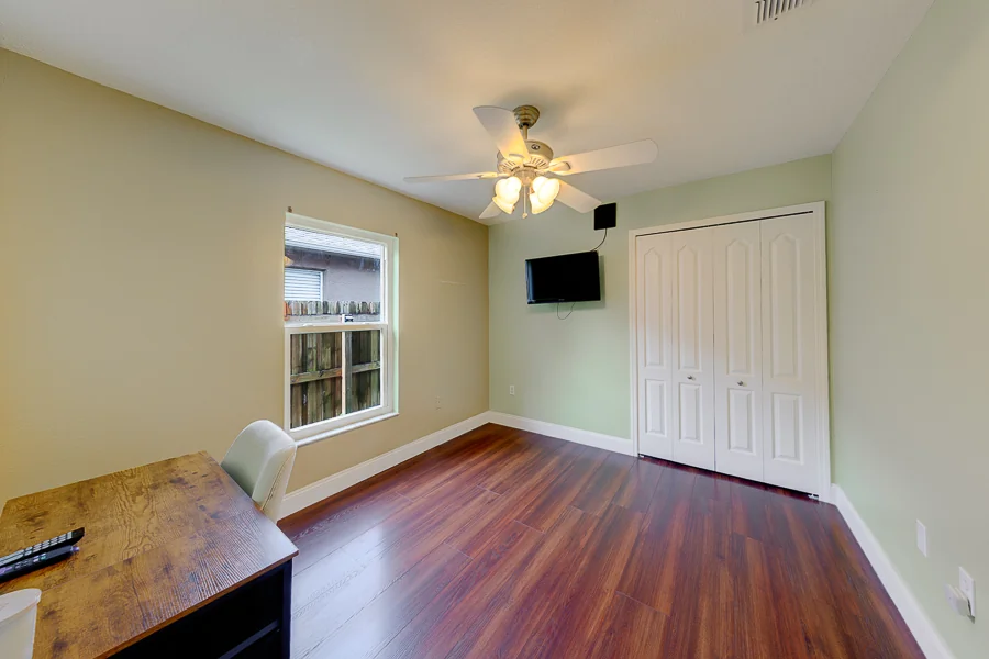Real estate photography — 8422 Poydras Lane, Tampa, Florida, 33635 | 4D Productions