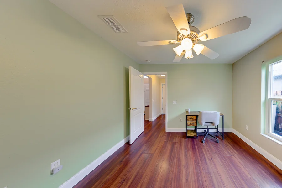 Real estate photography — 8422 Poydras Lane, Tampa, Florida, 33635 | 4D Productions